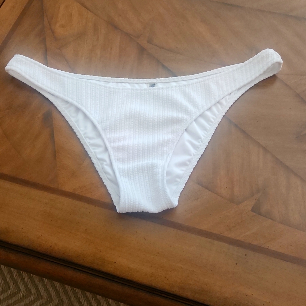 PINK Victoria's Secret ( Bikini Bottom )(2) items